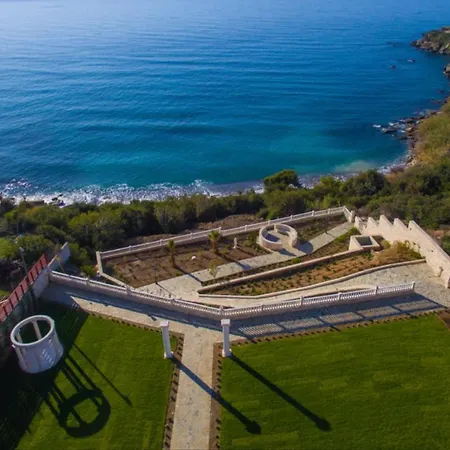 Kastello Kalliste, Wine Dark Sea Villa *